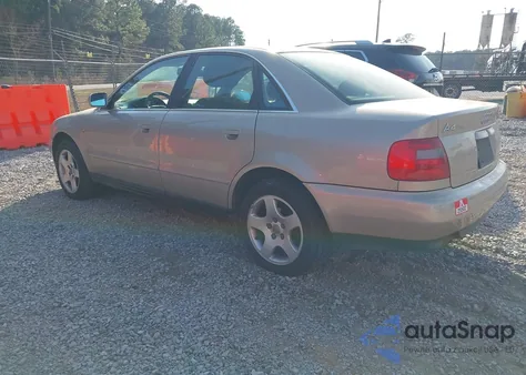 1999 Audi A4 2.8 z USA, uszkodzony, nr VIN WAUED28D4XA043500